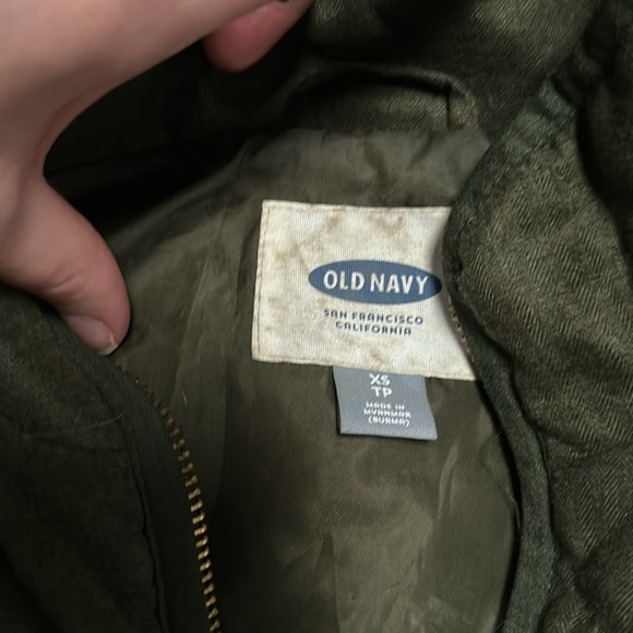 Best - Picture 2 of 4